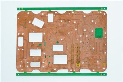 Ojačevalnik visokofrekvenčni PCB