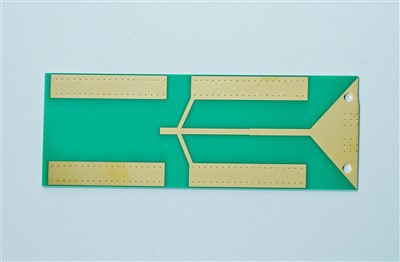 Antena visokofrekvenčna PCB